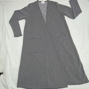 Women’s LuLaRoe Medium Black/White Duster Cardigan